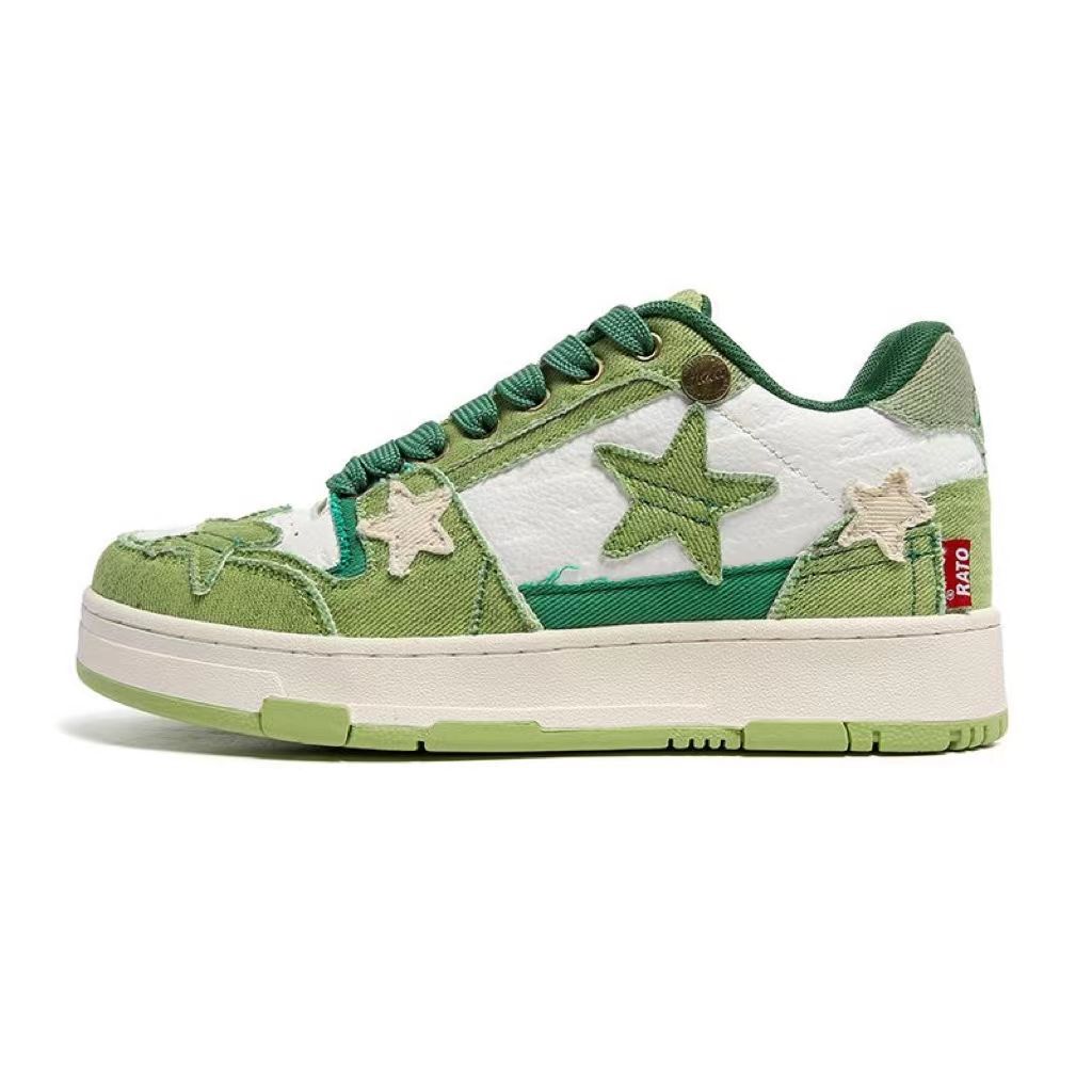 Green Star Sneaker