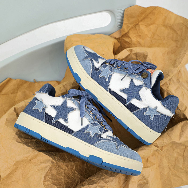 Blue Star Sneaker